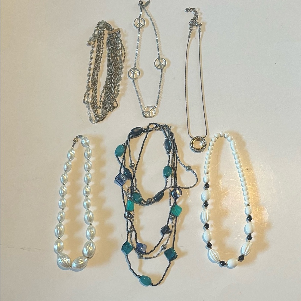 Costume jewelry lot